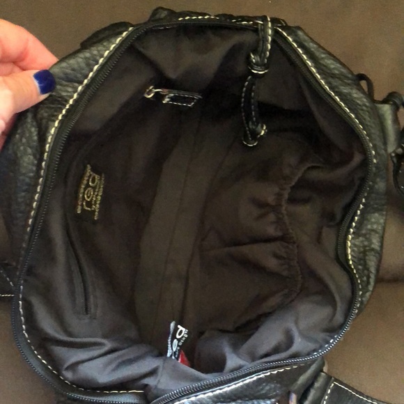 Red - Picture 4 of 4